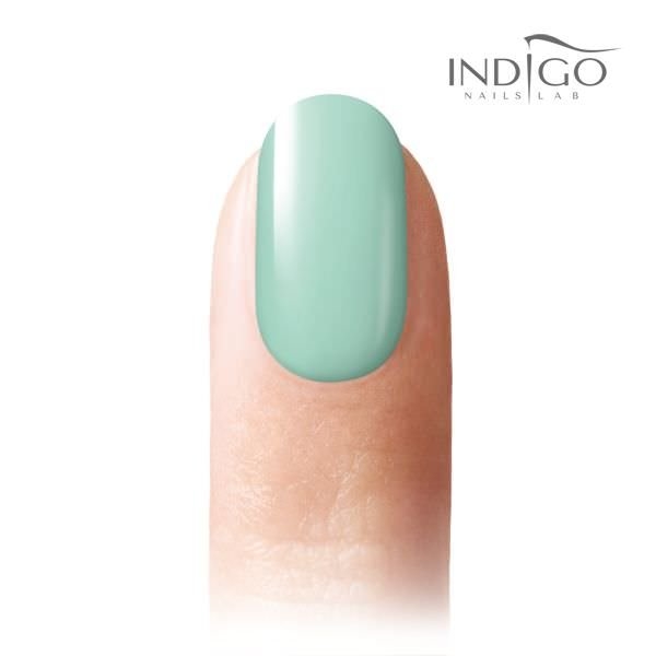 mint nails 12