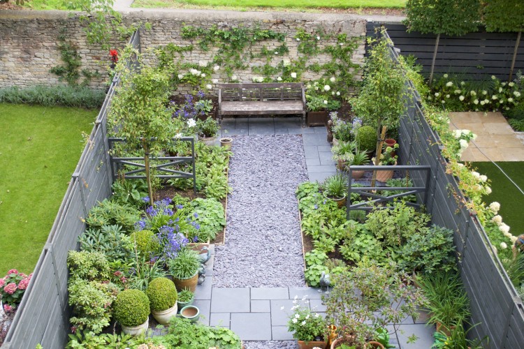 small family garden design ideas