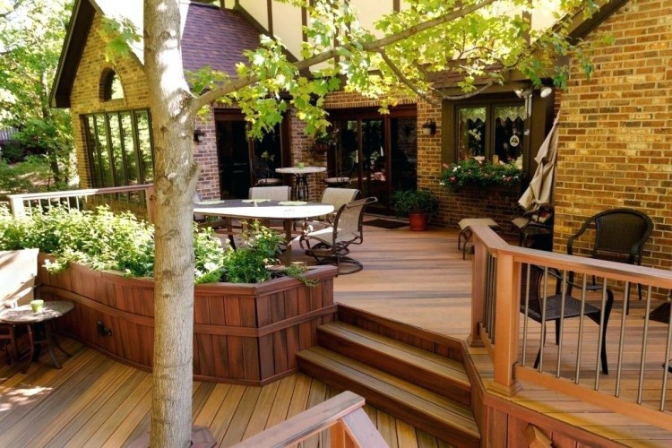 Wooden decking with built in planters | adamchristopherdesign