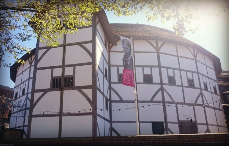 Das ursprüngliche Globe Theater wurde 1599 im Londoner Stadtteil Bankside gebaut