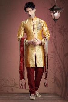 Men Woven Design Sherwani