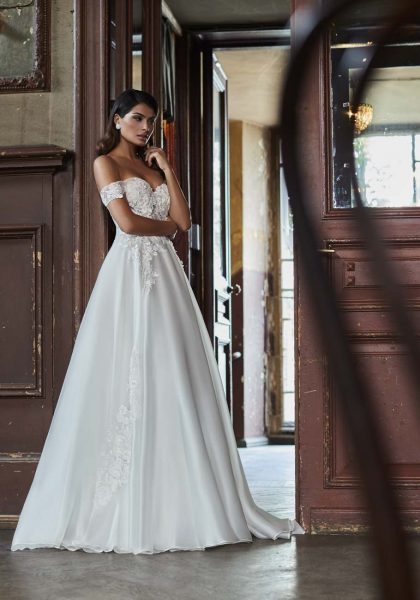 Sweetheart A Line Wedding Dresses Vintage Elegant Princess Bridal Gowns Floor Length Off Shoulder Lace Up Best Wedding Dresses Canada 2019 From Circelee,