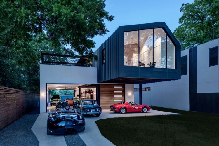 Garage Terrace House by Yoshiaki Yamashita Architects & Associates