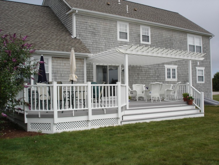 backyard deck and pergola