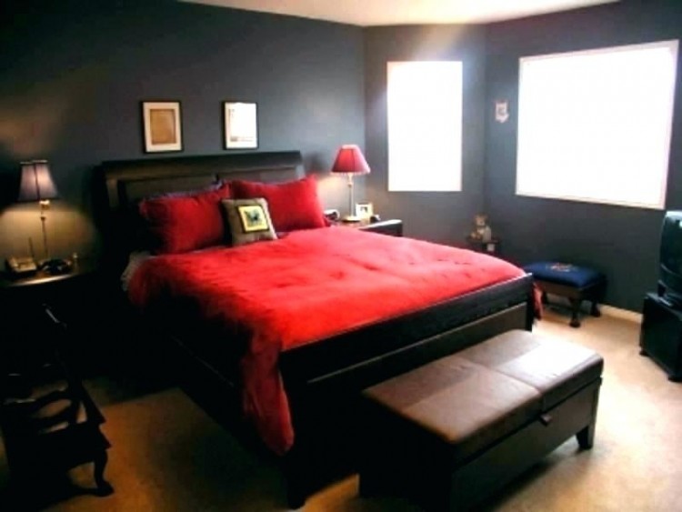 teen boy bedroom