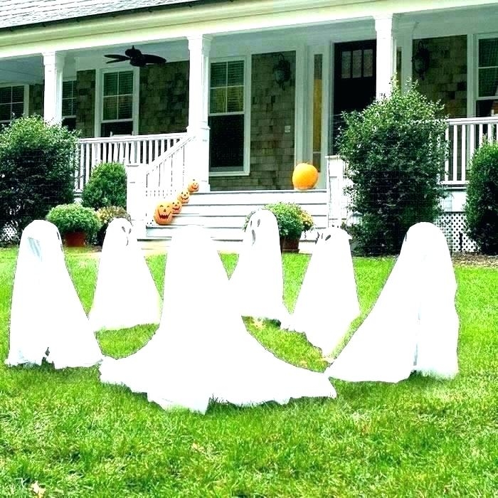 these front yard decorating ideas