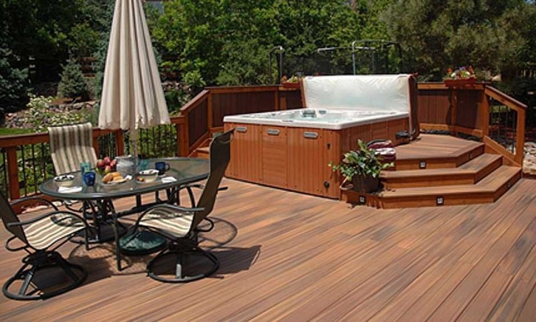 A breathtaking view deserves decking that's equally breathtaking