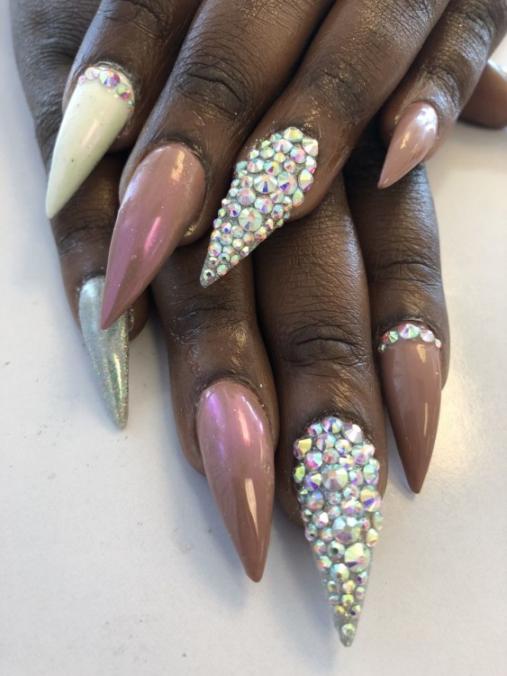 Emmadoesnails gel gels gel polish gel mani nails nail art short nails nail design cute nails fall nails short nails gray nails taupe nails winter nails