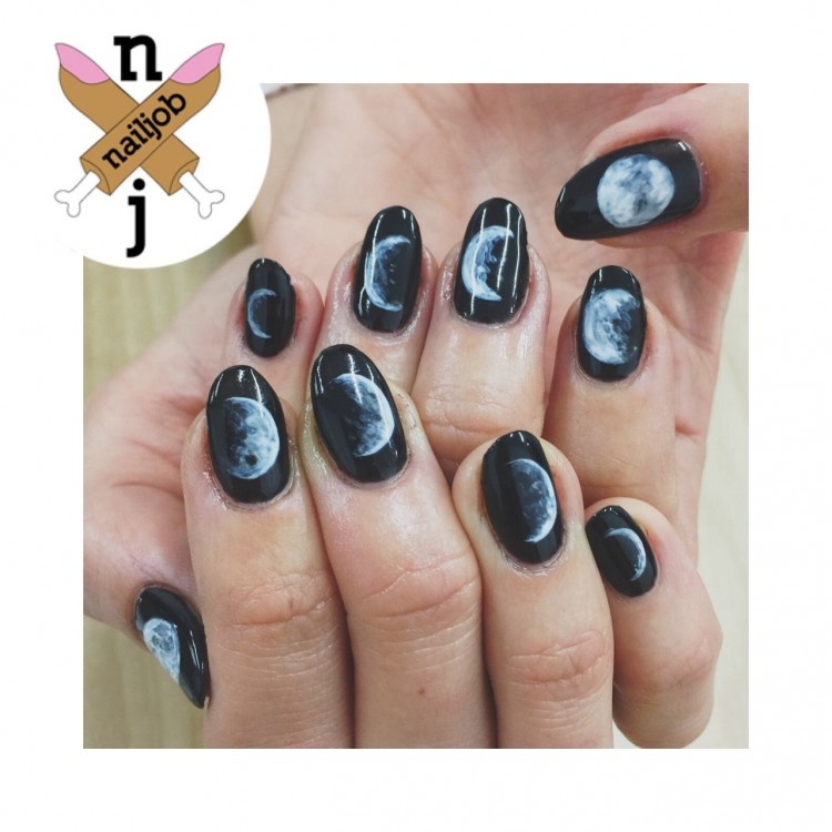 com : Aegenacess 24Pcs False Nails Short Square Black Moon Fake Design Shiny Press On Gel Nail Acrylic Artificial Manicure Tips French With Double