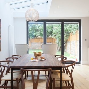 White kitchen Cabinets