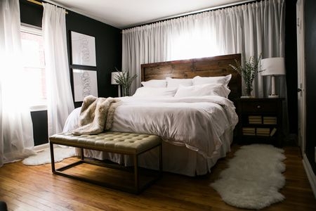 rustic style bedroom