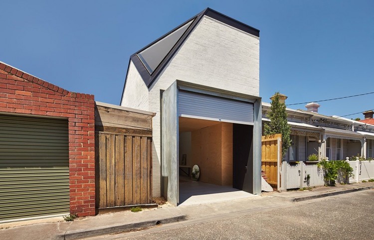 Design ideas for a traditional detached shed and granny flat in Adelaide