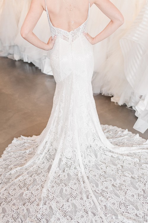 A white lacy dress on a female mannequin