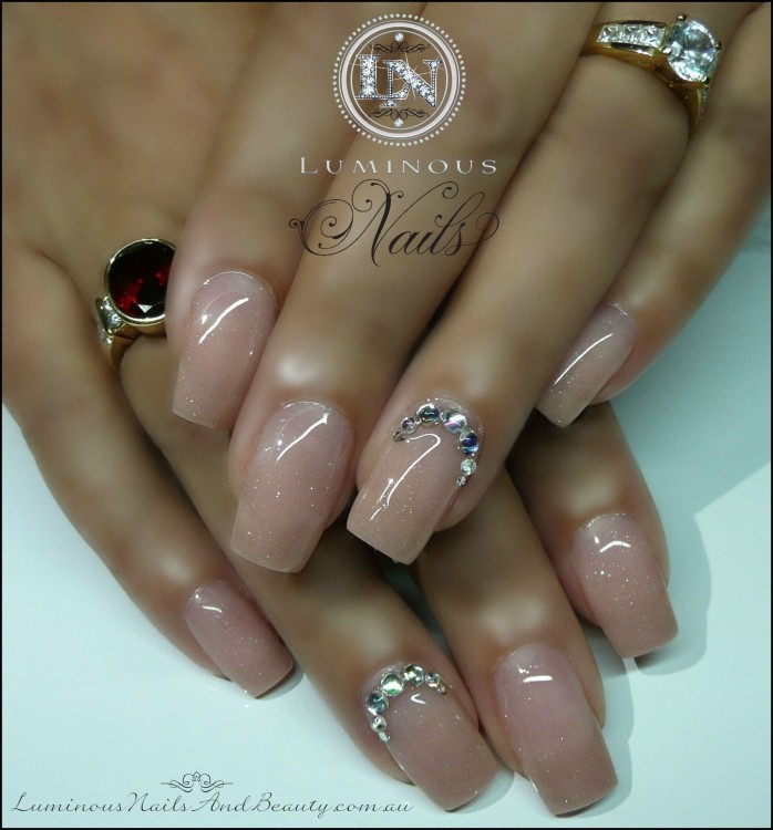 Natural nails, gel polish