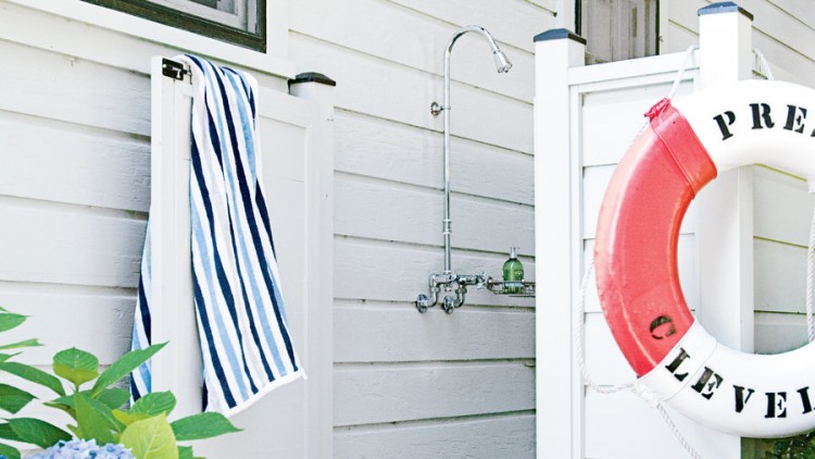 Outdoor camping showers offer lots of simple and practical design ideas we can use to build super easy outdoor showers in our backyard